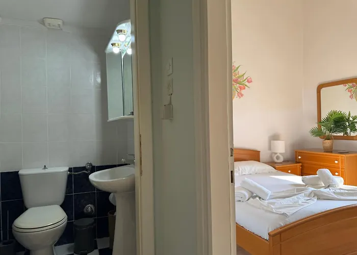 公寓 Davanos House